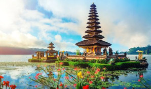 Why Go to Indonesia for a Meditation & Spiritual Trip | Wellnivo - Find Peace in Indonesia's Serenity